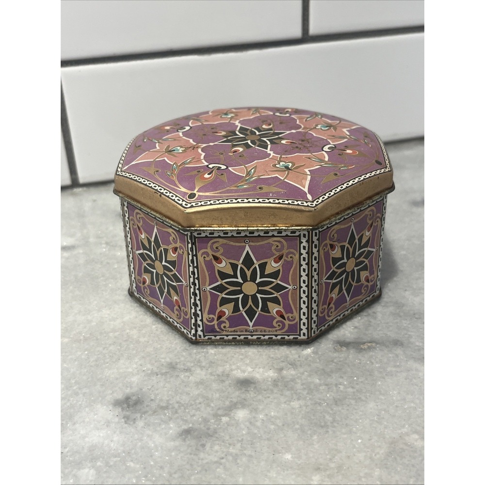 VTG 2.5x4.5 Miester‎ Octagon Shaped Tin Purple Flowers and Golden Lace